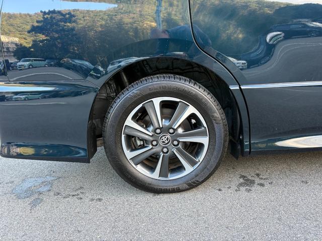 ヴォクシー ＺＳ　煌ＩＩ　７人乗　純正１０インチＳＤナビ　リアモニター　バックカメラ　ＥＴＣ　前後ドラレコ　両側パワスラ　クルコン　スマートキー２個　衝突軽減　クリアランスソナー　アイドリングストップ　ＬＥＤ　純正１６アルミ（20枚目）