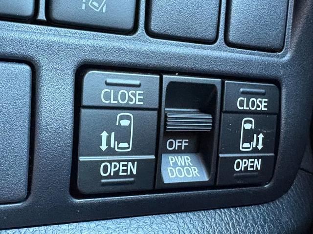 ヴォクシー ＺＳ　煌ＩＩ　７人乗　純正１０インチＳＤナビ　リアモニター　バックカメラ　ＥＴＣ　前後ドラレコ　両側パワスラ　クルコン　スマートキー２個　衝突軽減　クリアランスソナー　アイドリングストップ　ＬＥＤ　純正１６アルミ（36枚目）