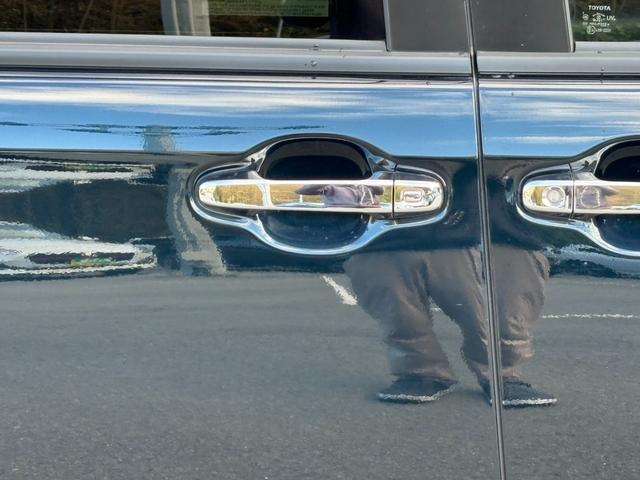 ヴォクシー ＺＳ　煌ＩＩ　７人乗　純正１０インチＳＤナビ　リアモニター　バックカメラ　ＥＴＣ　前後ドラレコ　両側パワスラ　クルコン　スマートキー２個　衝突軽減　クリアランスソナー　アイドリングストップ　ＬＥＤ　純正１６アルミ（47枚目）