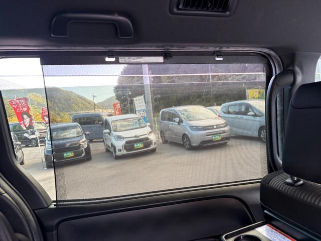 ヴォクシー ＺＳ　煌ＩＩ　７人乗　純正１０インチＳＤナビ　リアモニター　バックカメラ　ＥＴＣ　前後ドラレコ　両側パワスラ　クルコン　スマートキー２個　衝突軽減　クリアランスソナー　アイドリングストップ　ＬＥＤ　純正１６アルミ（53枚目）