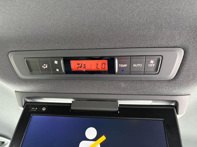 ヴォクシー ＺＳ　煌ＩＩ　７人乗　純正１０インチＳＤナビ　リアモニター　バックカメラ　ＥＴＣ　前後ドラレコ　両側パワスラ　クルコン　スマートキー２個　衝突軽減　クリアランスソナー　アイドリングストップ　ＬＥＤ　純正１６アルミ（55枚目）