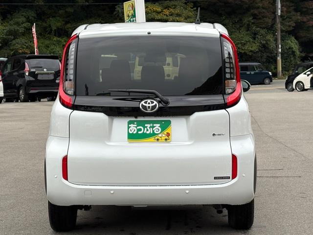 シエンタ ハイブリッドＺ　５人乗　４ＷＤ　メーカー１０．５インチナビ　パノラミックビューモニター　前後ドラレコ　スマートキー２個　両側パワスラ　フロントシートヒーター　ハンドルヒーター　ＡＶ１００Ｖ電源　セーフティセンス（3枚目）