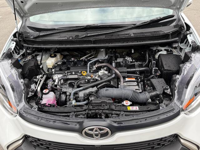 シエンタ ハイブリッドＺ　５人乗　４ＷＤ　メーカー１０．５インチナビ　パノラミックビューモニター　前後ドラレコ　スマートキー２個　両側パワスラ　フロントシートヒーター　ハンドルヒーター　ＡＶ１００Ｖ電源　セーフティセンス（17枚目）