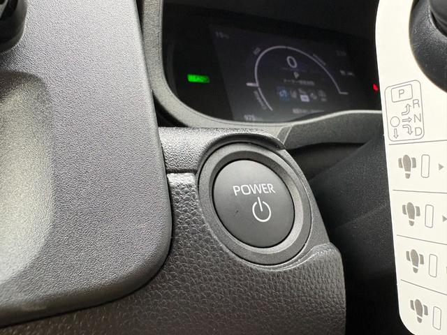 シエンタ ハイブリッドＺ　５人乗　４ＷＤ　メーカー１０．５インチナビ　パノラミックビューモニター　前後ドラレコ　スマートキー２個　両側パワスラ　フロントシートヒーター　ハンドルヒーター　ＡＶ１００Ｖ電源　セーフティセンス（30枚目）