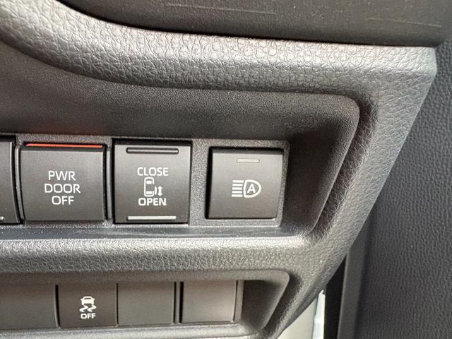 シエンタ ハイブリッドＺ　５人乗　４ＷＤ　メーカー１０．５インチナビ　パノラミックビューモニター　前後ドラレコ　スマートキー２個　両側パワスラ　フロントシートヒーター　ハンドルヒーター　ＡＶ１００Ｖ電源　セーフティセンス（40枚目）