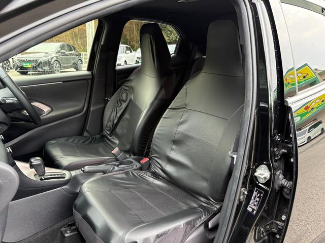 ヤリス ハイブリッドＺ　メーカーナビ　パノラミックビューモニター　前後ドラレコ　スマートキー２個　レーダークルーズ　フロントシートヒーター　衝突軽減　レーンキープ　クリアランスソナー　ＬＥＤヘッドライト　オートハイビーム（12枚目）