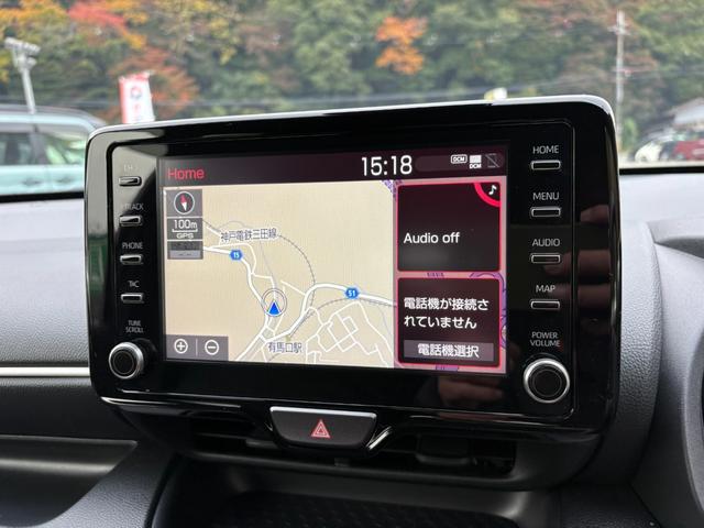 ヤリス ハイブリッドＺ　メーカーナビ　パノラミックビューモニター　前後ドラレコ　スマートキー２個　レーダークルーズ　フロントシートヒーター　衝突軽減　レーンキープ　クリアランスソナー　ＬＥＤヘッドライト　オートハイビーム（21枚目）
