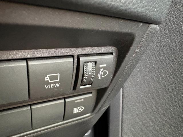 ヤリス ハイブリッドＺ　メーカーナビ　パノラミックビューモニター　前後ドラレコ　スマートキー２個　レーダークルーズ　フロントシートヒーター　衝突軽減　レーンキープ　クリアランスソナー　ＬＥＤヘッドライト　オートハイビーム（37枚目）