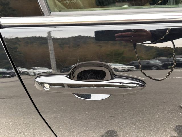 ヤリス ハイブリッドＺ　メーカーナビ　パノラミックビューモニター　前後ドラレコ　スマートキー２個　レーダークルーズ　フロントシートヒーター　衝突軽減　レーンキープ　クリアランスソナー　ＬＥＤヘッドライト　オートハイビーム（44枚目）