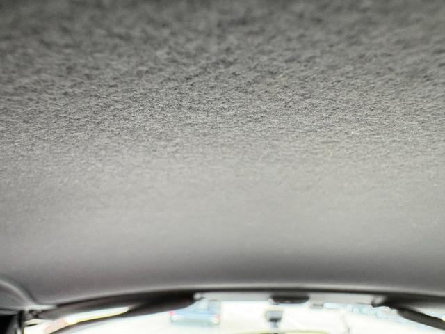 コペン セロ　Ｓ　ターボ　５ＭＴ　純正メモリーナビ　電動ルーフ　ビルシュタインサスペンション　純正レカロシート　ＭＯＭＯ革ハンドル　スマートキー　シートヒーター　バックカメラ　ステリモ　ＥＴＣ　社外１５インチアルミ（13枚目）