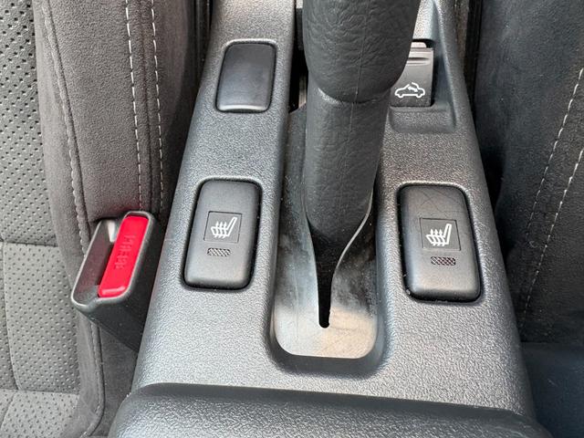 コペン セロ　Ｓ　ターボ　５ＭＴ　純正メモリーナビ　電動ルーフ　ビルシュタインサスペンション　純正レカロシート　ＭＯＭＯ革ハンドル　スマートキー　シートヒーター　バックカメラ　ステリモ　ＥＴＣ　社外１５インチアルミ（30枚目）