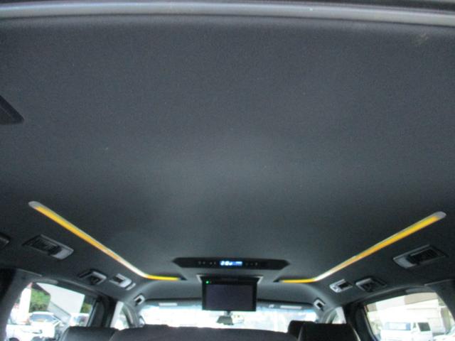 ヴェルファイア ２．５Ｚ　Ａエディション　ゴールデンアイズ　純正１０インチＳＤナビ　純正フリップダウンリアモニター　両側パワスラ　パワーバックドア　スマートキー　電子パーキング　オートホールド　クリアランスソナー　ＬＥＤライト　バックカメラ　ＢＬＩＴＺ車高調（14枚目）