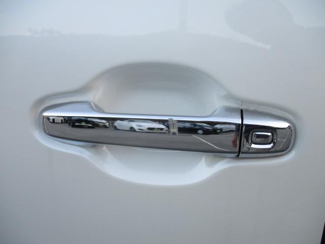 ヴェルファイア ２．５Ｚ　Ａエディション　ゴールデンアイズ　純正１０インチＳＤナビ　純正フリップダウンリアモニター　両側パワスラ　パワーバックドア　スマートキー　電子パーキング　オートホールド　クリアランスソナー　ＬＥＤライト　バックカメラ　ＢＬＩＴＺ車高調（50枚目）