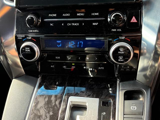 アルファード ２．５Ｓ　タイプゴールド　ワンオーナー　メーカー９インチナビ　フリップダウンリアモニター　バックカメラ　両側パワスラ　パワーバックドア　レーダークルーズ　セーフティセンス　前後ドラレコ　アルカンターラ＆合皮シート　純正１８ＡＷ（31枚目）