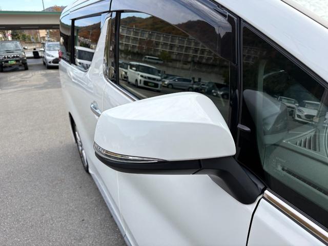 アルファード ２．５Ｓ　タイプゴールド　ワンオーナー　メーカー９インチナビ　フリップダウンリアモニター　バックカメラ　両側パワスラ　パワーバックドア　レーダークルーズ　セーフティセンス　前後ドラレコ　アルカンターラ＆合皮シート　純正１８ＡＷ（53枚目）