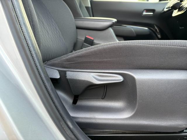 アクア Ｇ　４ＷＤ　メーカーナビ　パノラミックビューモニター　ステリモ　ＥＴＣ　アドバンストパーク　ＡＣ１００Ｖ電源　レーダークルーズ　セーフティセンス　スマートキー　ＢＳＭ　ＬＥＤヘッドライト　純正１５アルミ（48枚目）