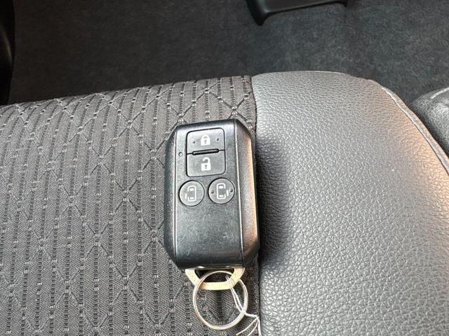 スペーシアカスタム ハイブリッドＸＳターボ　ターボ　ＫＥＮＷＯＯＤ８インチメモリーナビ　バックカメラ　両側パワスラ　レーダークルーズ　衝突軽減　ＥＴＣ　ドラレコ　ステリモ　運転席シートヒーター　リアサーキュレーター　純正１５インチアルミ（28枚目）