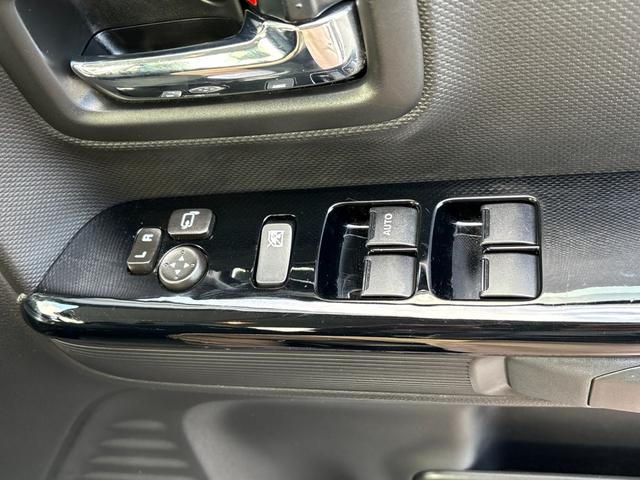 スペーシアカスタム ハイブリッドＸＳターボ　ターボ　ＫＥＮＷＯＯＤ８インチメモリーナビ　バックカメラ　両側パワスラ　レーダークルーズ　衝突軽減　ＥＴＣ　ドラレコ　ステリモ　運転席シートヒーター　リアサーキュレーター　純正１５インチアルミ（46枚目）