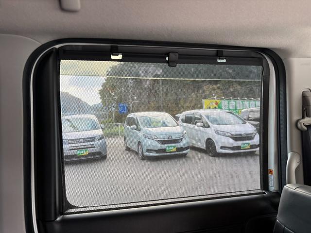 スペーシアカスタム ハイブリッドＸＳターボ　ターボ　ＫＥＮＷＯＯＤ８インチメモリーナビ　バックカメラ　両側パワスラ　レーダークルーズ　衝突軽減　ＥＴＣ　ドラレコ　ステリモ　運転席シートヒーター　リアサーキュレーター　純正１５インチアルミ（56枚目）