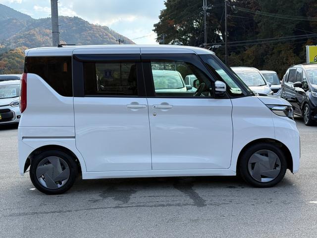 ルークス Ｘ　純正９インチメモリーナビ　アラウンドビューモニター　ドラレコ　ステリモ　ＥＴＣ　スマートキー　左パワスラ　オートステップ　衝突軽減　クリアランスソナー　ＬＥＤヘッドライト　アイドリングストップ（4枚目）