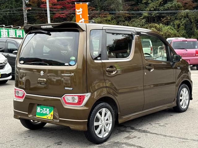 ワゴンＲ ハイブリッドＦＺ　パナソニックメモリーナビ　バックカメラ　ドラレコ　ＥＴＣ　スマートキー２個　ヘッドアップディスプレイ　衝突軽減　レーンキープ　アイドリングストップ　ＬＥＤヘッドライト　シートヒーター　純正１４アルミ（8枚目）