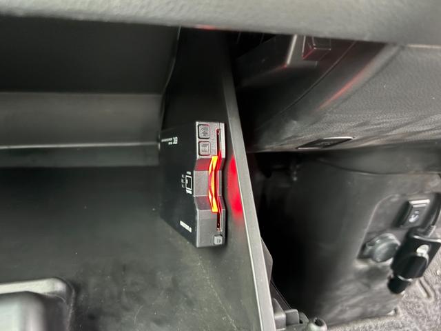 ワゴンＲ ハイブリッドＦＺ　パナソニックメモリーナビ　バックカメラ　ドラレコ　ＥＴＣ　スマートキー２個　ヘッドアップディスプレイ　衝突軽減　レーンキープ　アイドリングストップ　ＬＥＤヘッドライト　シートヒーター　純正１４アルミ（25枚目）