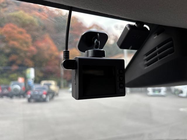 ワゴンＲ ハイブリッドＦＺ　パナソニックメモリーナビ　バックカメラ　ドラレコ　ＥＴＣ　スマートキー２個　ヘッドアップディスプレイ　衝突軽減　レーンキープ　アイドリングストップ　ＬＥＤヘッドライト　シートヒーター　純正１４アルミ（35枚目）