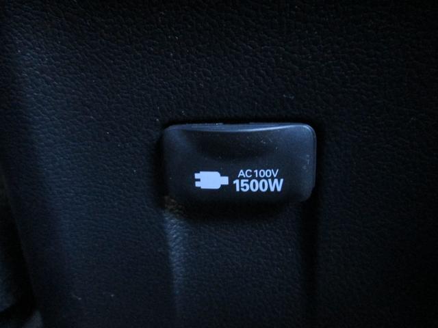 プリウス Ａプレミアム　ツーリングセレクション　４ＷＤ　純正９インチＳＤナビ　バックカメラ　スマートキー２個　合皮シート　運転席パワーシート　シートヒーター　レーダークルーズ　セーフティセンス　ＢＳＭ　クリアランスソナー　ＨＵＤ　ＬＥＤライト（57枚目）