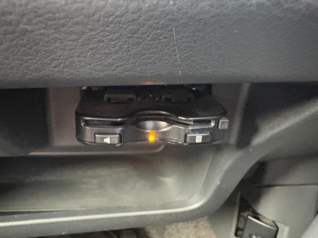 ワゴンＲ ＦＺ　社外メモリナビ（ＣＤ／ＤＶＤ／ＳＤ／ＢＴ／ワンセグ）　ＥＴＣ　スマートキー　Ｐスタート　Ａストップ　衝突軽減　横滑り防止　Ｄ席シートヒーター　オートＡＣ　ステリモ　マットバイザー　純正１４インチＡＷ（24枚目）