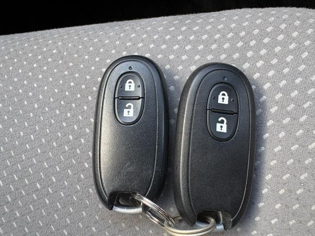 ワゴンＲ ＦＺ　社外メモリナビ（ＣＤ／ＤＶＤ／ＳＤ／ＢＴ／ワンセグ）　ＥＴＣ　スマートキー　Ｐスタート　Ａストップ　衝突軽減　横滑り防止　Ｄ席シートヒーター　オートＡＣ　ステリモ　マットバイザー　純正１４インチＡＷ（25枚目）