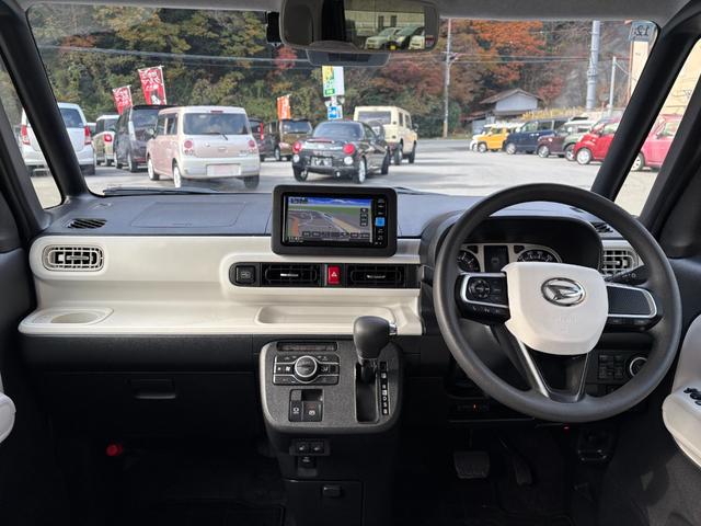 ムーヴキャンバス ストライプスG 純正メモリーナビ パノラマモニター ステリモ ETC ドラレコ 両側パワスラ スマートキー2個 フロントシートヒーター ホッとカップホルダー 衝突軽減 クリアランスソナー LEDヘッドライト フォグ(15枚目)