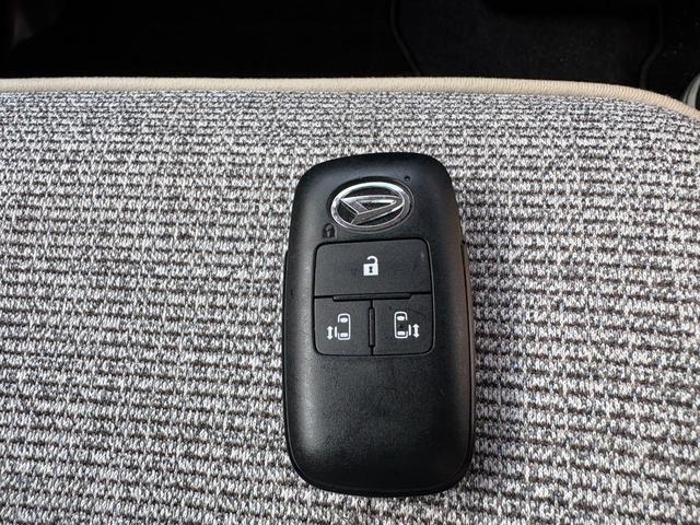 ムーヴキャンバス ストライプスG 純正メモリーナビ パノラマモニター ステリモ ETC ドラレコ 両側パワスラ スマートキー2個 フロントシートヒーター ホッとカップホルダー 衝突軽減 クリアランスソナー LEDヘッドライト フォグ(28枚目)