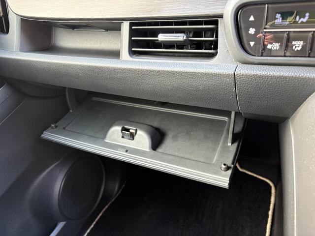 Ｎ－ＯＮＥ ＲＳ　ターボ　６ＭＴ　純正８インチメモリーナビ　バックカメラ　前後ドラレコ　ＥＴＣ　ステリモ　スマートキー　フロントシートヒーター　レーダークルーズ　衝突軽減　レーンキープ　無限１５インチアルミ（43枚目）