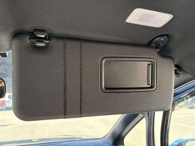 ヴォクシー ZS 煌III 8人乗り KENWOOD9インチメモリーナビ バックカメラ ETC ドラレコ 両側パワスラ スマートキー クルコン 衝突軽減 レーンキープ クリアランスソナー LEDヘッドライト 純正16インチアルミ(36枚目)