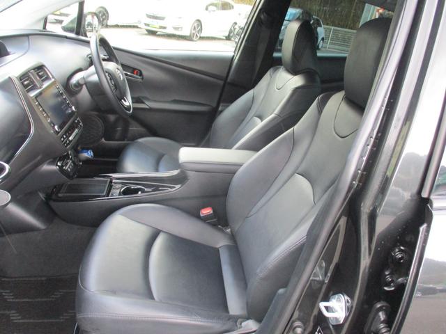 プリウス Ｓツーリングセレクション・ブラックエディション　モデリスタエアロ　メーカー８インチディスプレイオーディオ　ＢＴオーディオ対応　パノラミックビューモニター　ステリモ　ＥＴＣ　スマートキー　フロントシートヒーター　セーフティセンス　レーダークルーズ（12枚目）