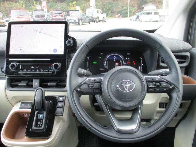 シエンタ ハイブリッドＺ　７人乗り　メーカー１０．５インチディスプレイオーディオ＆ナビ　パノラミックビューモニター　ドラレコ　ＥＴＣ　スマートキー２個　両側パワスラ　レーダークルーズ　ＢＳＭ　セーフティセンス　シートヒーター（16枚目）