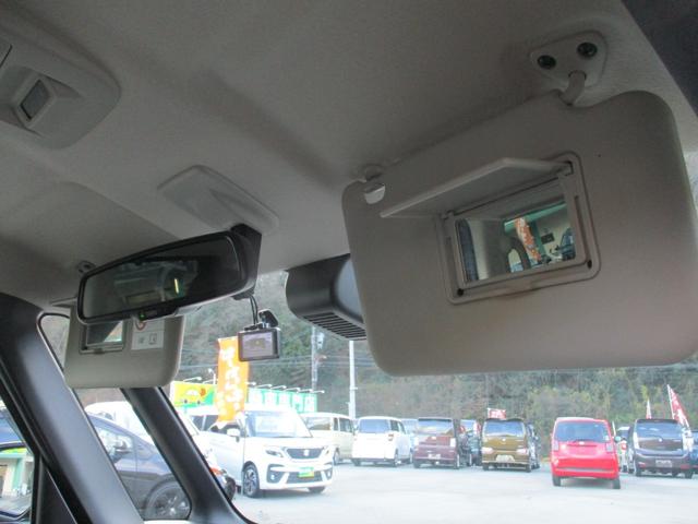 ルークス ハイウェイスター　Ｇターボ　アーバンクロム　ターボ　純正９インチＳＤナビ　アラウンドビューモニター　前後ドラレコ　スマートキー２個　両側パワスラ（左ハンズフリー）　エマブレ　クリアランスソナー　アイドリングストップ　純正１５インチアルミ（40枚目）