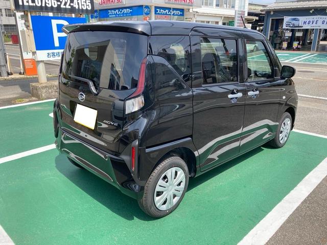 ムーヴ 　バックカメラ　クリアランスソナー　レーンアシスト　衝突被害軽減システム　オートライト　ＬＥＤヘッドランプ　スマートキー　アイドリングストップ　電動格納ミラー　片側電動スライド（8枚目）