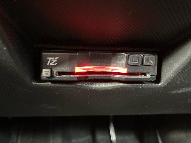 ロッキー プレミアムＧ　ＨＥＶ　ロッキー　パノラマカメラ　クリアランスソナー　レーンアシスト　衝突被害軽減システム　オートライト　ＬＥＤヘッドランプ　スマートキー　アイドリングストップ　電動格納ミラー　シートヒーター（32枚目）