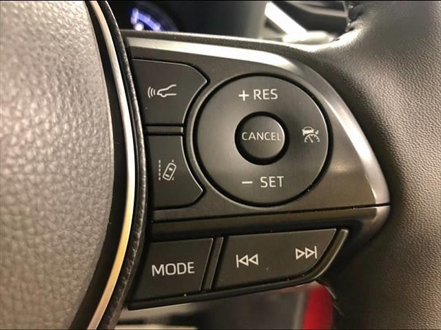 HYBRID G 4WD フローティングナビ フルセグTV トヨタセーフティーセンス レーダークルーズコントロール レザーシート サンルーフ シートヒーター LEDヘッドライト 18インチAW 1オーナー(8枚目)