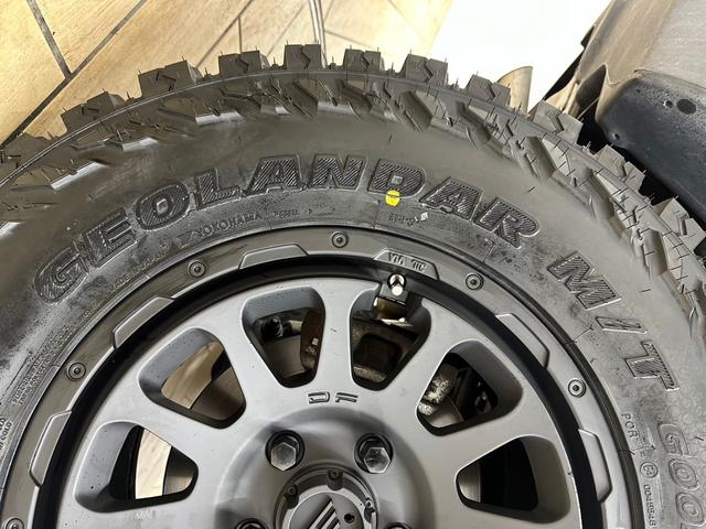 ジープ・ラングラーアンリミテッド Ｕｎｌｉｍｉｔｅｄ　Ｓｐｏｒｔ　４ＷＤ　禁煙　後期モデル　　ＳＤフルセグナビ　バックカメラ　４ＷＤ　ホワイトレター　ＡＴタイヤ　ＤＶＤ再生　Ｂｌｕｅｔｏｏｔｈ再生　クルコン　キーレス（50枚目）