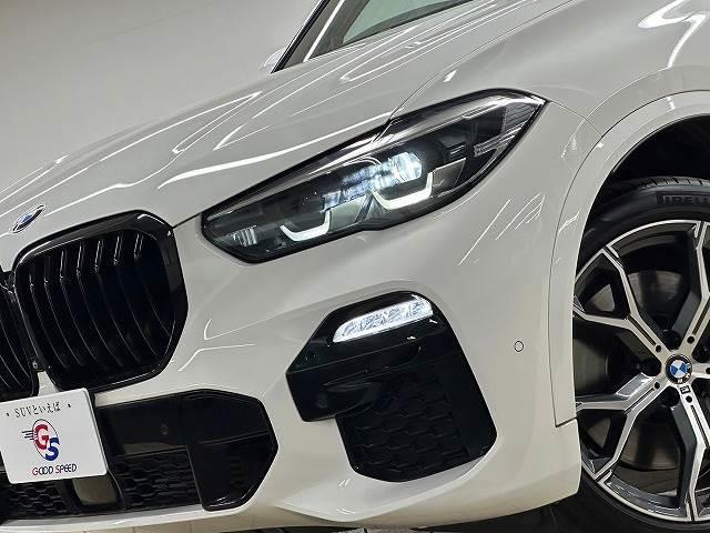 Ｘ５ ｘＤｒｉｖｅ３５ｄ　Ｍ　Ｓｐｏｒｔ　エアサスペンション　禁煙　エアサスペンション　黒革シート　デジタルメーター　ＬＥＤヘッド　４ＷＤ　黒内装　エアサス　ＢＳＭ　ベンチレーション　Ｐシート　レーダークルーズ　電動リアゲート（10枚目）