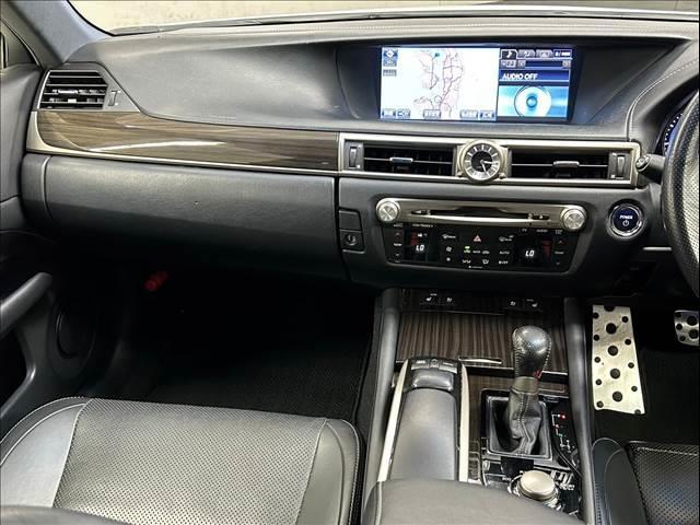 ＧＳ ＧＳ３００ｈ　Ｆスポーツ　禁煙　黒革シート　ベンチレーション　純正ナビ　バックカメラ　フルセグ　レーダークルーズ　ＭＴモード　パワーシート　シートヒーター（12枚目）