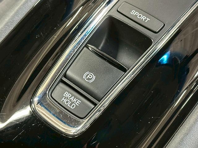 ヴェゼル ＨＹＢＲＩＤ　Ｘ　Ｈｏｎｄａ　ＳＥＮＳＩＮＧ　クルーズコントロール　ＥＴＣ　ＳＤナビ　レーダークルーズ　衝突軽減ブレーキ　ハーフレザー　Ｂｌｕｅｔｏｏｔｈ　バックカメラ　パドルシフト　ブレーキホールド　ステアリングスイッチ　ＥＴＣ（31枚目）