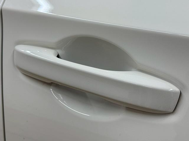 シビック ◆○ＴＹＰＥ　Ｒ　ブラインドスポットモニター／純正アルミ／ＥＴＣ／クルーズコントロール／コーナーセンサー／純正ナビ／禁煙車／ブレーキホールド／バックカメラ／スマートキー／音声反応／フルセグ／ＡＰＰカープレイ（25枚目）