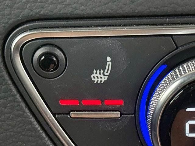Ｑ５ ♪４０　ＴＤＩ　ｑｕａｔｔｒｏ　ｓｐｏｒｔ　Ｓｌｉｎｅパッケ　禁煙／サンルーフ／全周囲／電動リアゲート／ブラインドスポット／ハーフレザー／メーカーナビ／レーダークルーズ／シートヒーター／後席シートヒーター／バーチャルコックピット（8枚目）