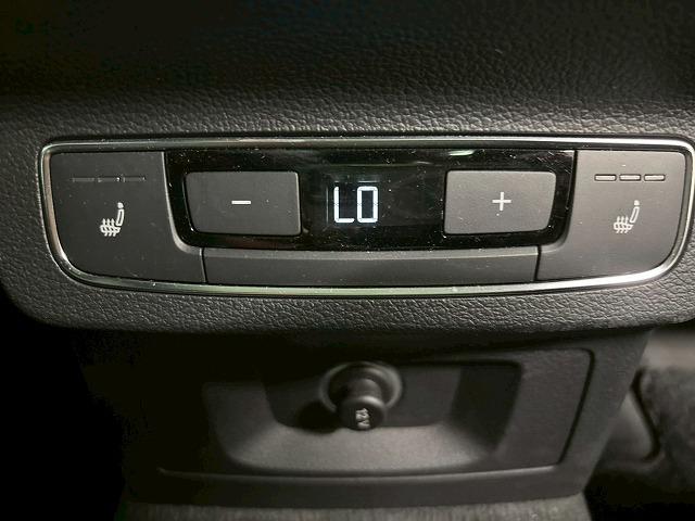 Ｑ５ ♪４０　ＴＤＩ　ｑｕａｔｔｒｏ　ｓｐｏｒｔ　Ｓｌｉｎｅパッケ　禁煙／サンルーフ／全周囲／電動リアゲート／ブラインドスポット／ハーフレザー／メーカーナビ／レーダークルーズ／シートヒーター／後席シートヒーター／バーチャルコックピット（30枚目）