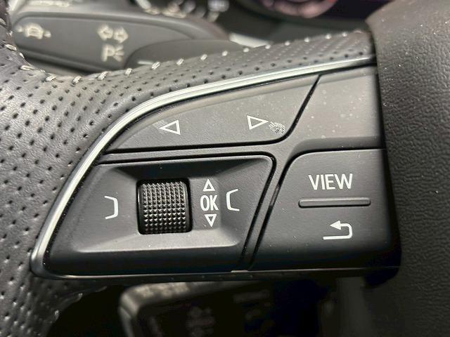 Ｑ５ ♪４０　ＴＤＩ　ｑｕａｔｔｒｏ　ｓｐｏｒｔ　Ｓｌｉｎｅパッケ　禁煙／サンルーフ／全周囲／電動リアゲート／ブラインドスポット／ハーフレザー／メーカーナビ／レーダークルーズ／シートヒーター／後席シートヒーター／バーチャルコックピット（39枚目）