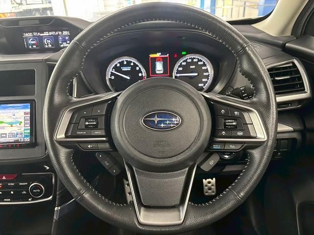 フォレスター Ａｄｖａｎｃｅ　禁煙車／バックカメラ／ブラインドスポット／ＥＴＣ／サイドカメラ／シートヒーター／レーダークルーズ／ステアリングヒーター／衝突軽減／パワーシート／サイドカメラ／シートメモリー（14枚目）