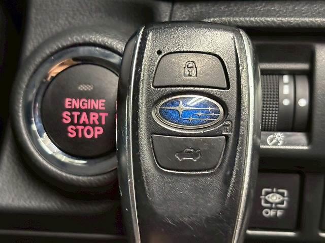 フォレスター Ａｄｖａｎｃｅ　禁煙車／バックカメラ／ブラインドスポット／ＥＴＣ／サイドカメラ／シートヒーター／レーダークルーズ／ステアリングヒーター／衝突軽減／パワーシート／サイドカメラ／シートメモリー（16枚目）